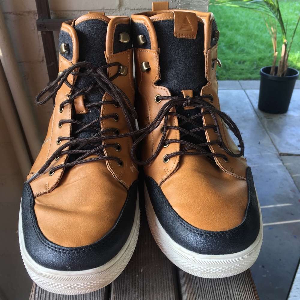Men’s Aldo high tops - Picture 2 of 8